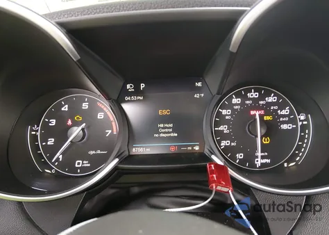 2017 Alfa Romeo Giulia Awd z USA, uszkodzony, nr VIN ZARFAEDN4H7533116